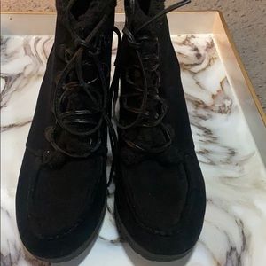 Black rampage wedges